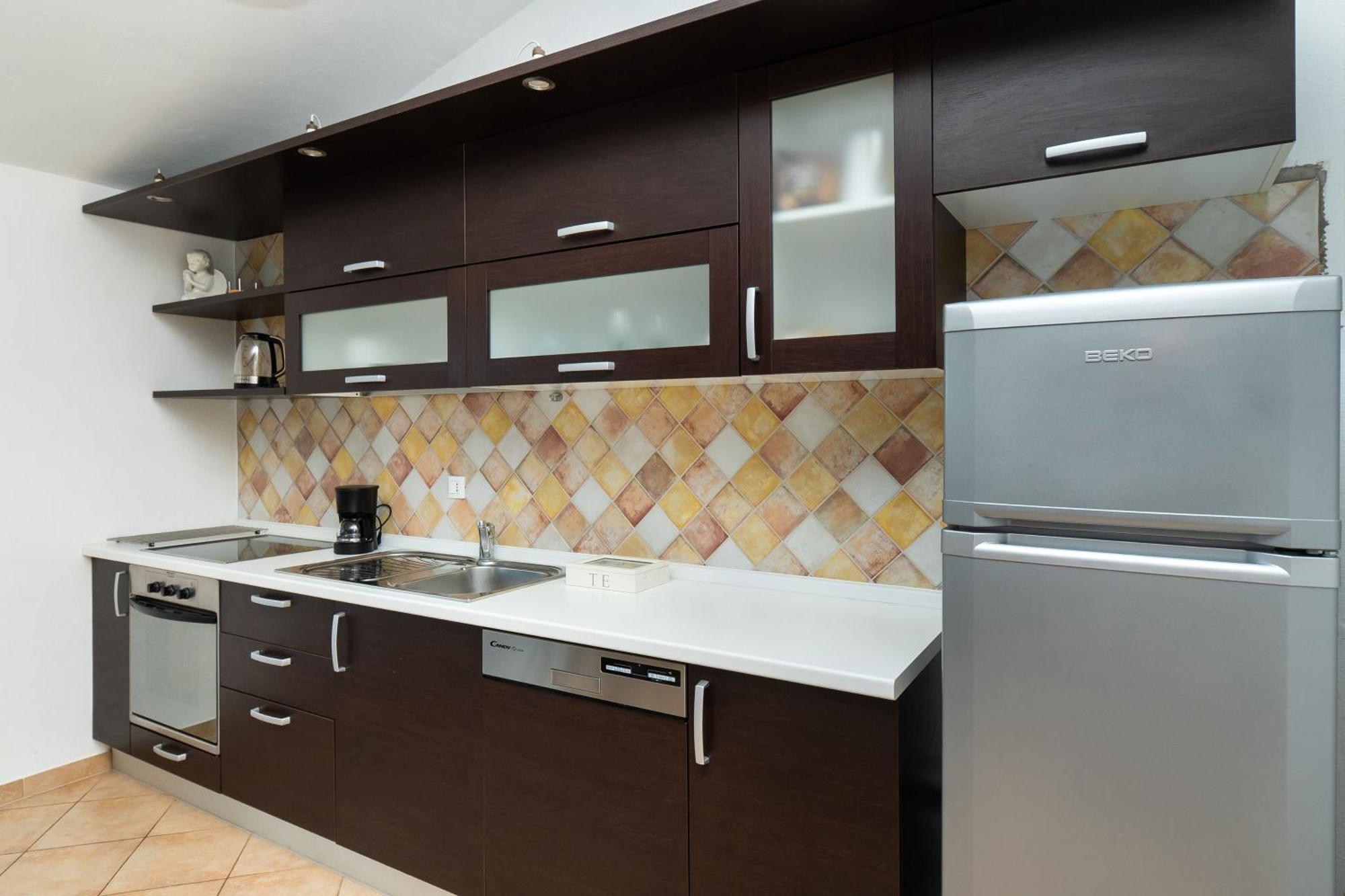 Gjardini - Sparadici Apartment