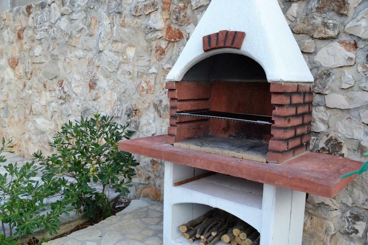 Apartment Gjardini - Sparadici Grebastica